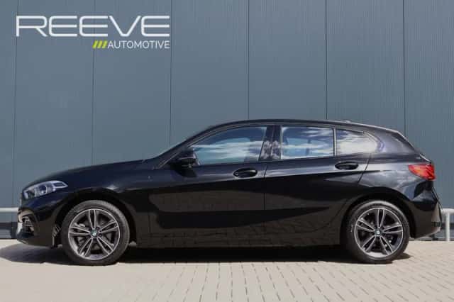 BMW 1-Serie (2023) thumbnail 2