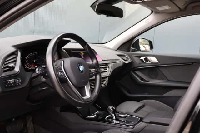 BMW 1-Serie (2023) thumbnail 3