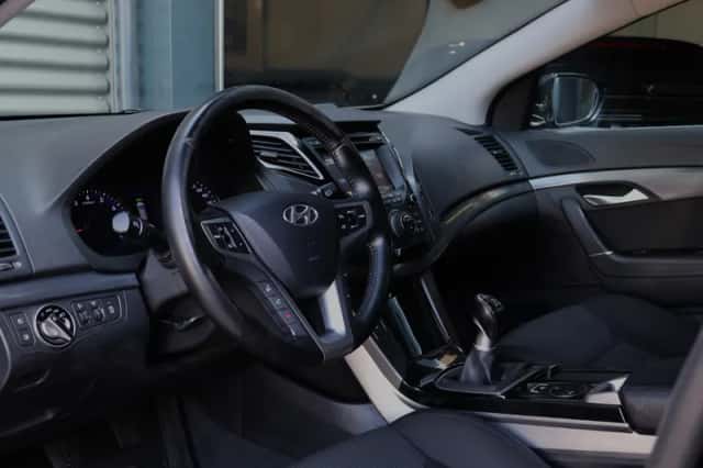 Hyundai i40 (2014) thumbnail 3