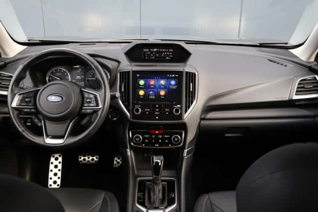 Subaru Forester (2021) thumbnail 4