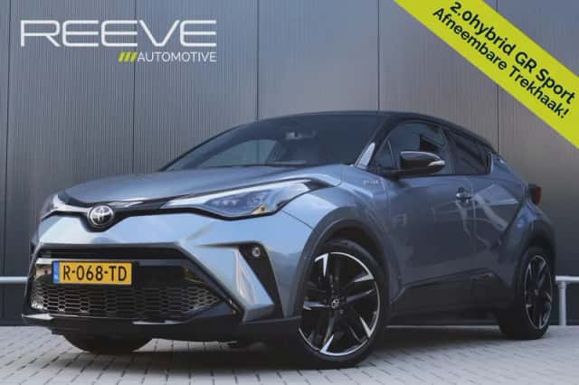 Toyota C-HR (2021) thumbnail 1
