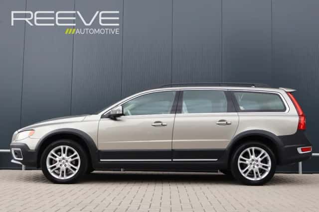 Volvo XC70 (2007) thumbnail 2