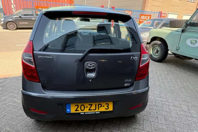 Hyundai i10 (2012) thumbnail 5