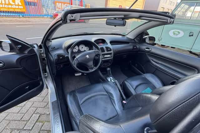 Peugeot 206 (2002) thumbnail 5