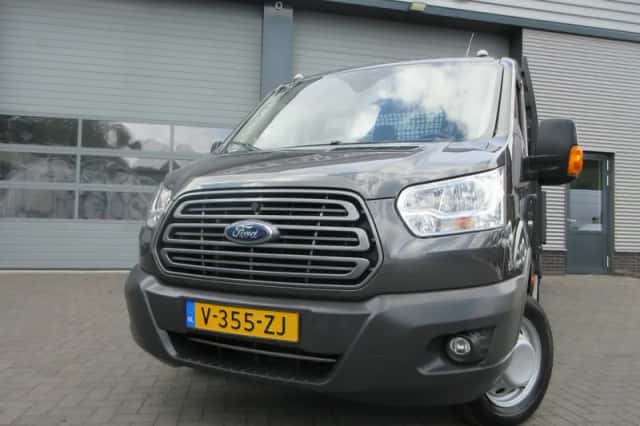 Ford Transit (2019) thumbnail 3