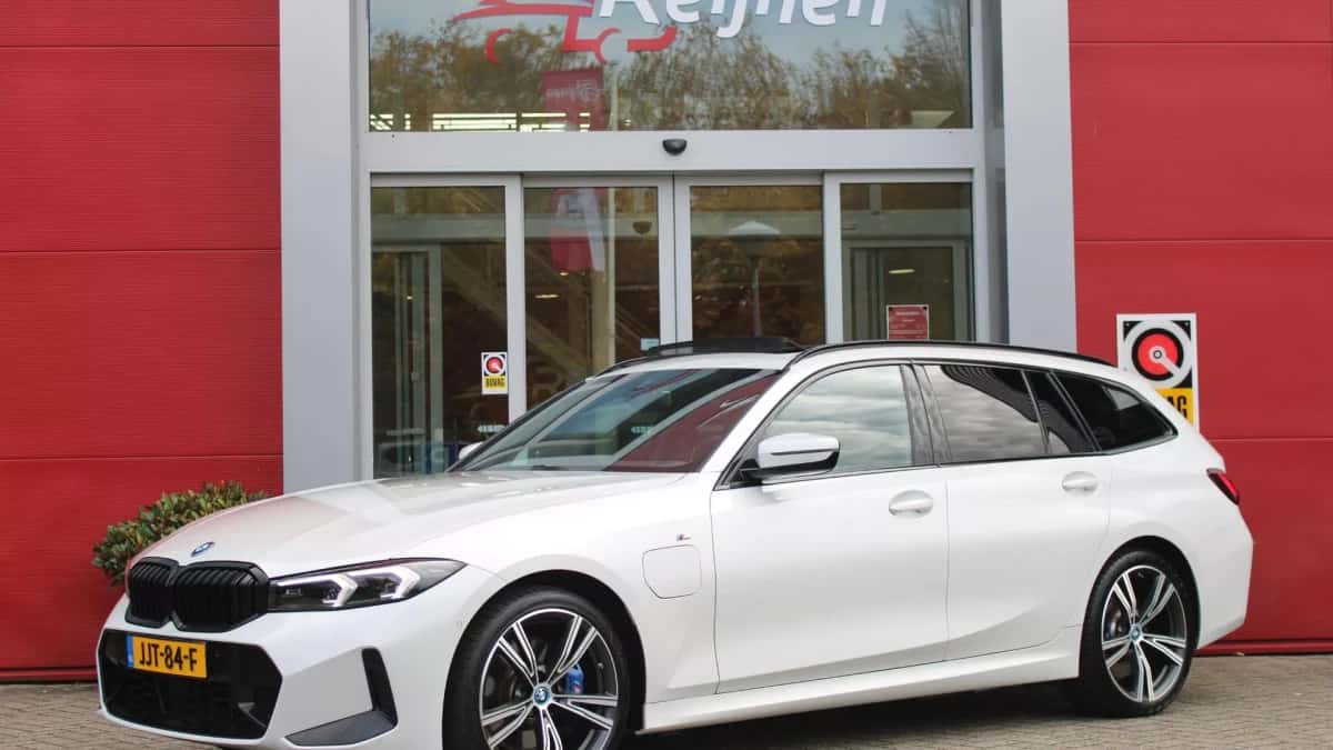 BMW 3-Serie (2023) — foto 1