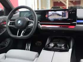 BMW 5-Serie (2024) thumbnail 37