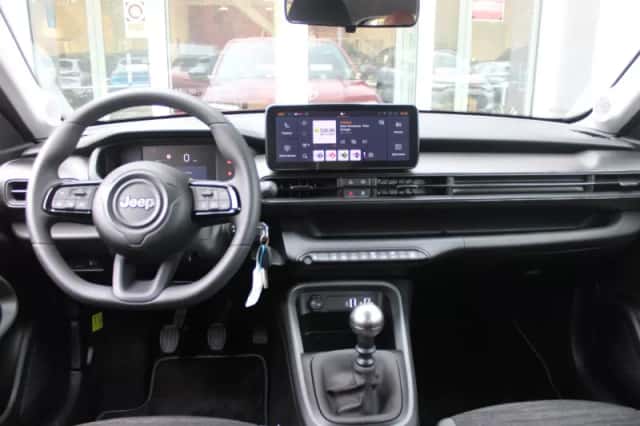 Jeep Avenger (2024) thumbnail 6