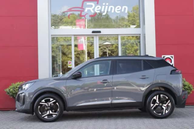 Peugeot 2008 (2025) thumbnail 3