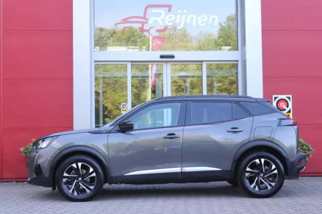 Peugeot 2008 (2022) thumbnail 3