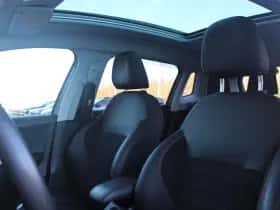 Peugeot 2008 (2019) thumbnail 2