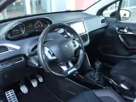 Peugeot 2008 (2019) thumbnail 6