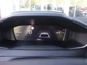 Peugeot 208 (2024) thumbnail 5