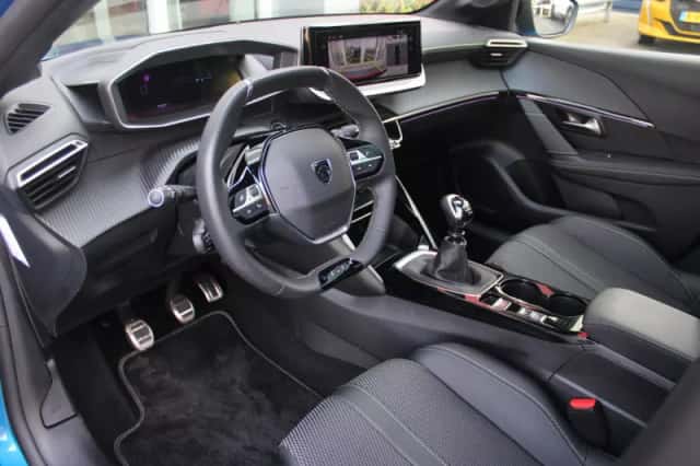 Peugeot 208 (2024) thumbnail 6