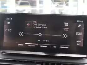 Peugeot 5008 (2023) thumbnail 41