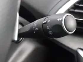 Peugeot 5008 (2023) thumbnail 44