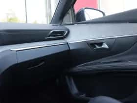 Peugeot 5008 (2022) thumbnail 32