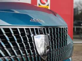 Peugeot e-408 (2025) thumbnail 23