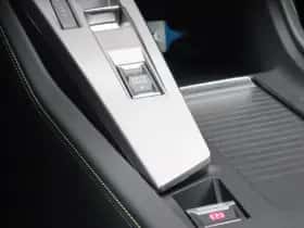 Peugeot e-408 (2025) thumbnail 40