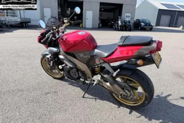 APRILIA TUONO (2003) thumbnail 5
