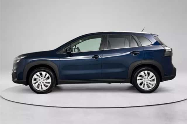 Suzuki S-Cross (2025) thumbnail 2