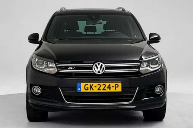 Volkswagen Tiguan (2015) thumbnail 5