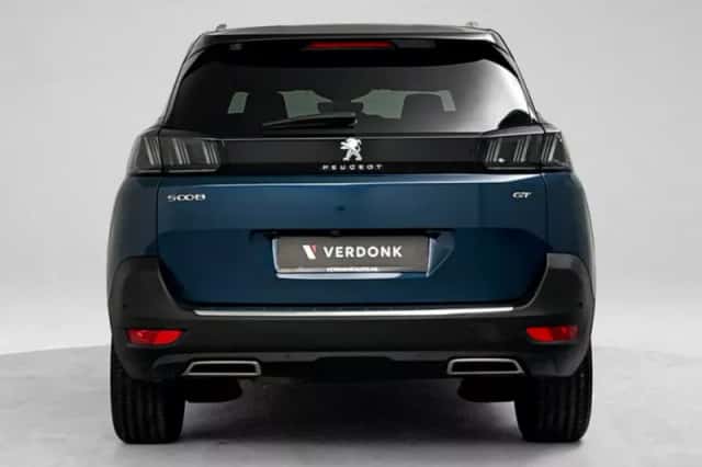 Peugeot 5008 (2024) thumbnail 3