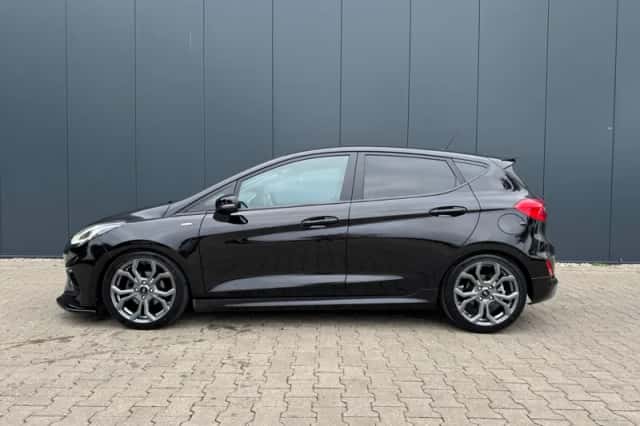 Ford Fiesta (2019) thumbnail 5