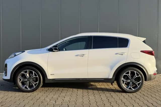 Kia Sportage (2019) thumbnail 2
