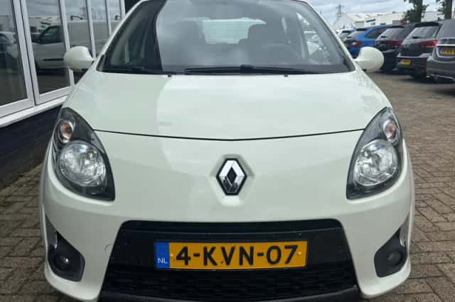 Renault Twingo (2011) thumbnail 3
