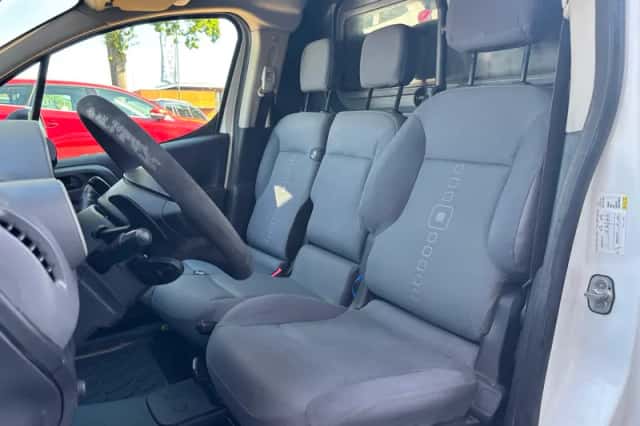 Citroën Berlingo (2016) thumbnail 2
