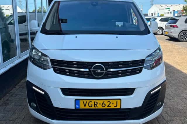 Opel Vivaro (2020) thumbnail 3