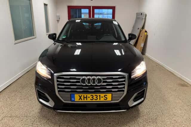 Audi Q2 (2019) thumbnail 3