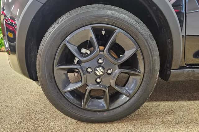 Suzuki Ignis (2021) thumbnail 5