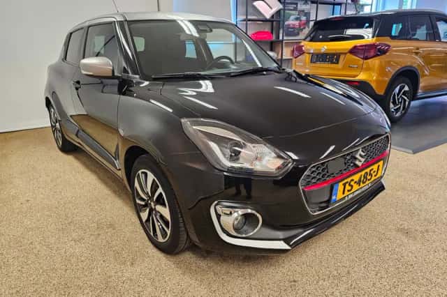 Suzuki Swift (2018) thumbnail 3