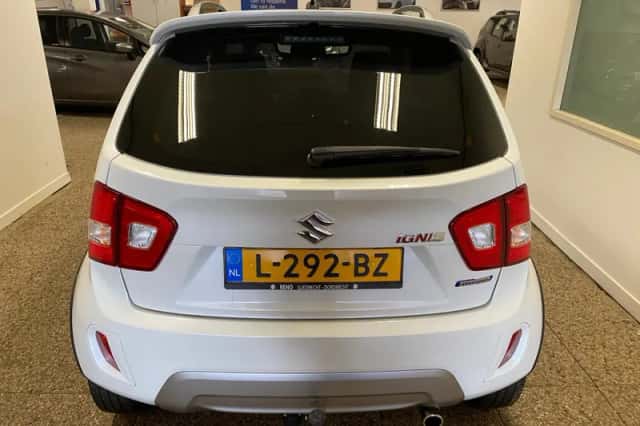 Suzuki Ignis (2021) thumbnail 5