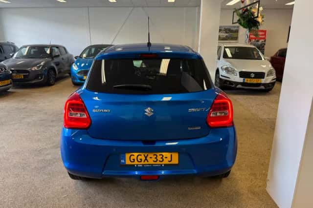 Suzuki Swift (2024) thumbnail 5