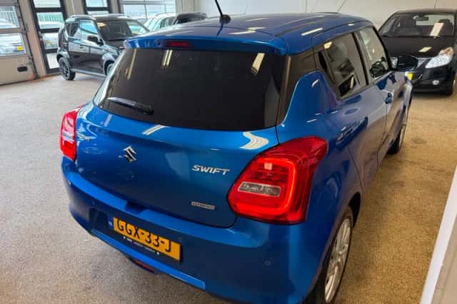 Suzuki Swift (2024) thumbnail 6