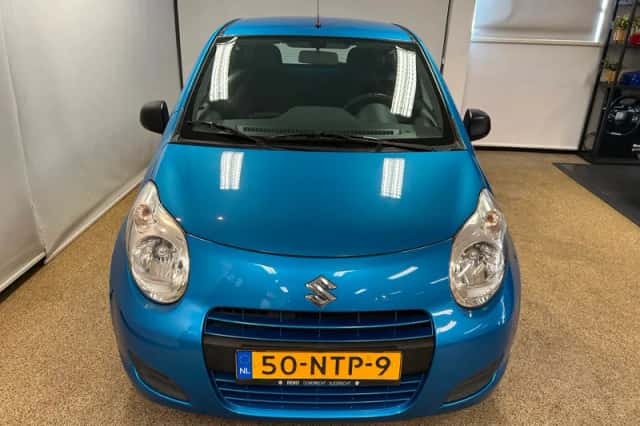Suzuki Alto (2010) thumbnail 2