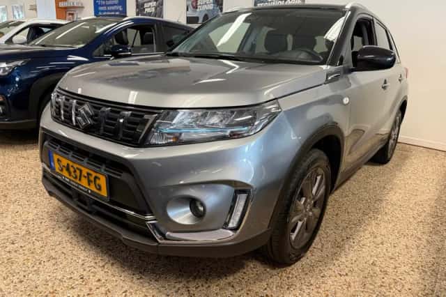 Suzuki Vitara (2023) thumbnail 1
