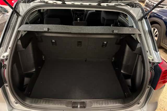 Suzuki Vitara (2023) thumbnail 6