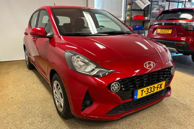 Hyundai i10 (2023) thumbnail 3