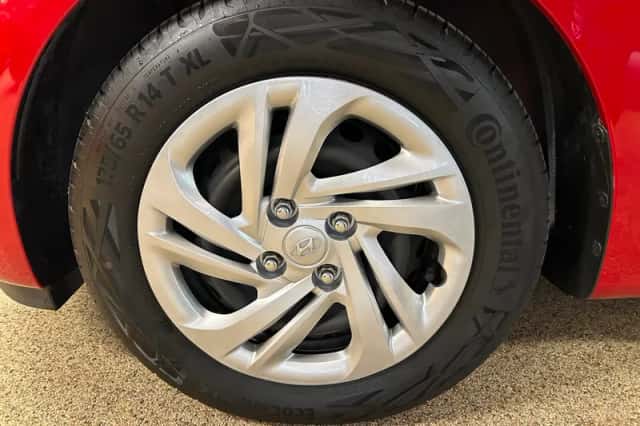 Hyundai i10 (2023) thumbnail 6