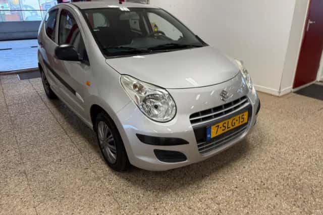 Suzuki Alto (2013) thumbnail 3