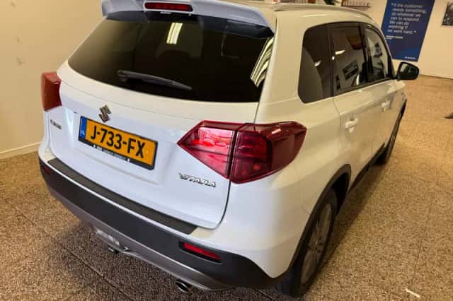 Suzuki Vitara (2020) thumbnail 6