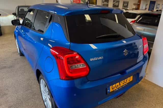Suzuki Swift (2024) thumbnail 4