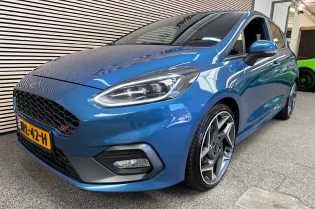 Ford Fiesta (2019) thumbnail 3