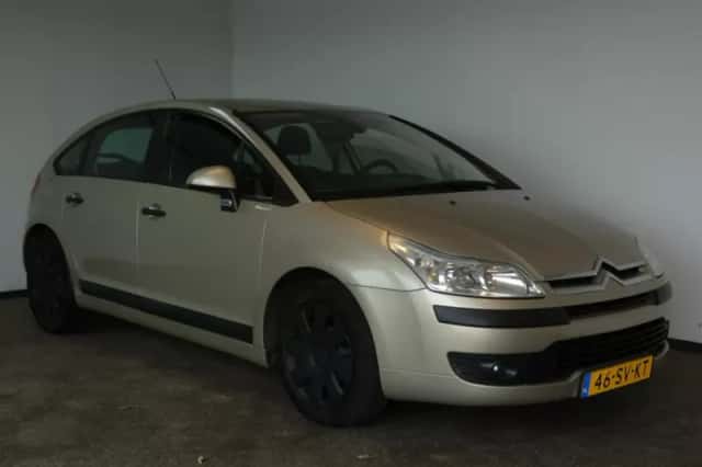 Citroën C4 (2006) thumbnail 2