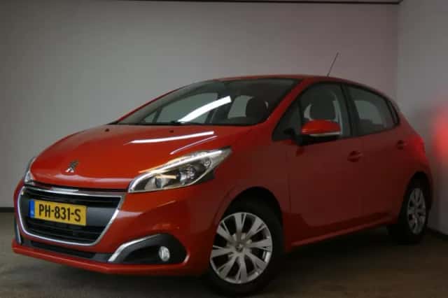 Peugeot 208 (2017) thumbnail 1