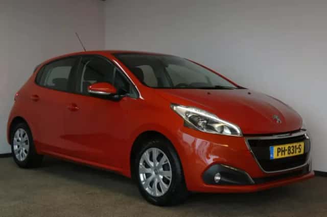 Peugeot 208 (2017) thumbnail 2